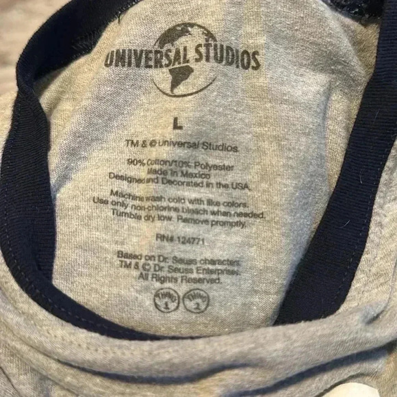 Universal Studios Dr. Seuss gray t-shirt men’s size Large - Picture 6 of 6